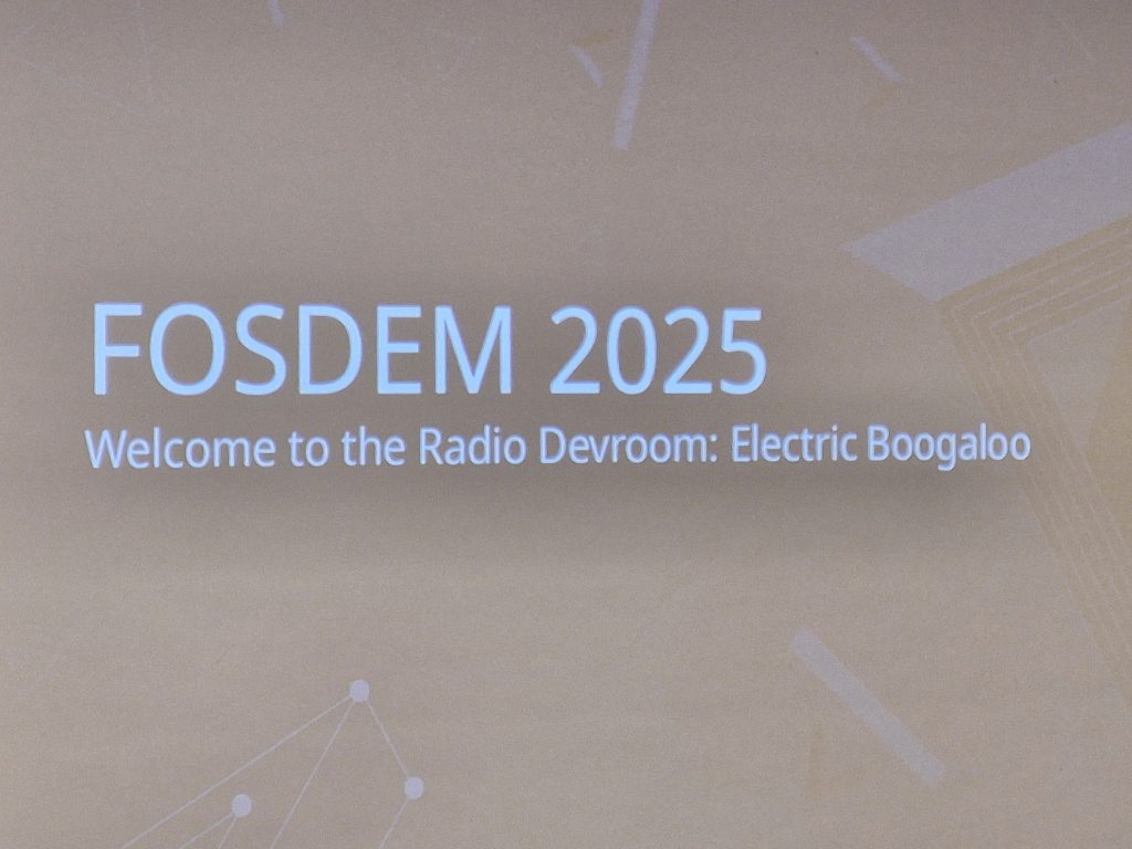 introductory slide to the FOSDEM Radio Devroom